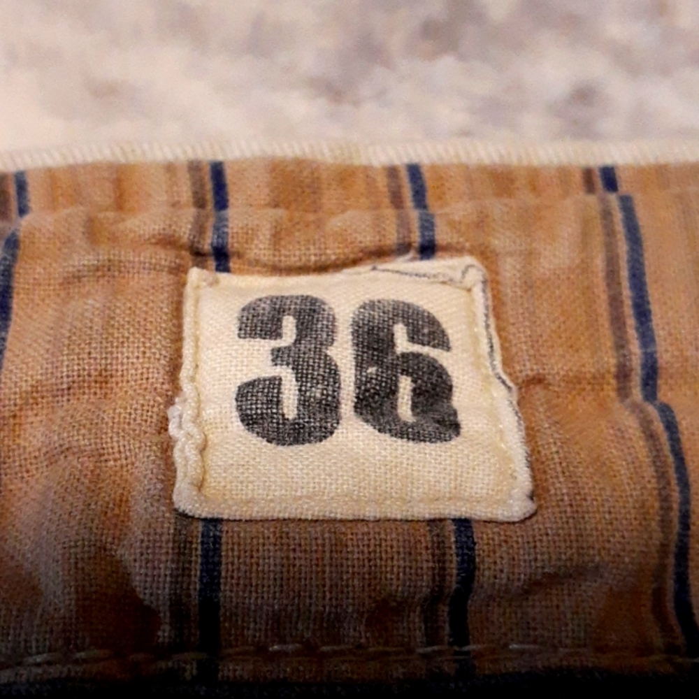 Beige Cargo Shorts sz36 Mens - Picture 3 of 6